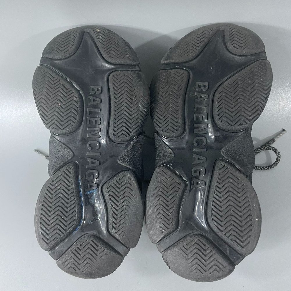 Balenciaga Triple S Kid's Black Polyurethane Wedge Trainer Sneakers, 29 - Picture 9 of 14
